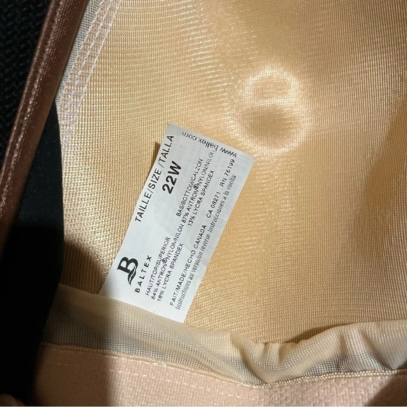 Baltex Full Figure One Piece Swim Suit NWT Size 22W Black Thick Straps Padded - Picture 7 of 11